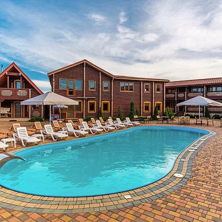 Akvalis Комплекс Для Отдыха Hotel Burlach'ya Balka Екстериор снимка