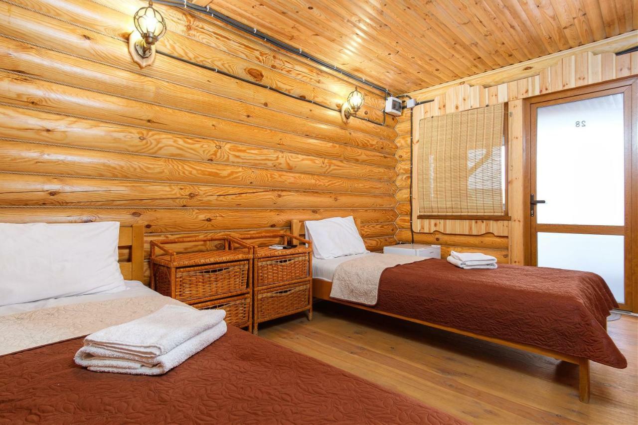 Akvalis Комплекс Для Отдыха Hotel Burlach'ya Balka Екстериор снимка